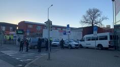 Policie znovu vyjížděla do Vysočan. Bleší trhy i přes zákaz opět otevřely