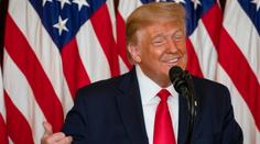 USA uvalí na EU 25% cla, oznámil Trump. Zaměří se na automobilový průmysl