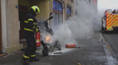 Přibývá požárů elektrokoloběžek. Můžou za to hlavně poškozené baterie