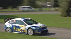 Zkušený Pech zatím vede Valašskou rally, nad Kopeckým má těsný náskok