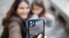 Revoluční funkce: Z nového iPhonu bude možné volat i textovat bez signálu