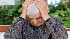 Nudná práce? Ve stáří hrozí vážnější zdravotní problémy, tvrdí studie