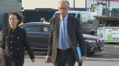 Merz chce deportovat všechny trestané Syřany. Migrantům se ze země nechce