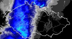 MAPA: Počasí rozdělí Česko na polovinu. Žene se déšť i sníh, varují meteorologové