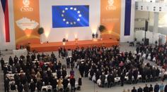 Sjezd ČSSD: Sobotka zůstává předsedou, uspěl i Chovanec