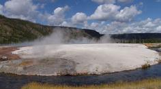 Yellowstone: krásný, ale nebezpečný