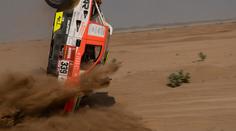 Vážná nehoda! Kolomý havaroval v posledním testu na Dakar