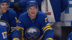 Poprvé v historii NHL. Buffalo dalo gól ve třetině, kdy nevystřelilo na bránu