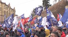 Horký podzim v Česku. Odbory zuří kvůli platům, od září chtějí rozjet protesty