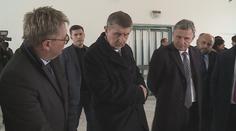 Babiš navštívil s ministry Zlínský kraj. Jeli vlakem i mikrobusem