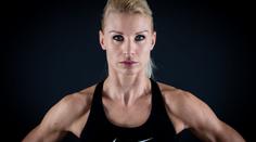 Částková před reparátem v Bellatoru prozradila, jaký nosí do klece talisman