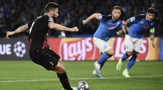 Neapol zdramatizovala bitvu s AC Milán, v Lize mistrů ale končí. Loučí se i Chelsea