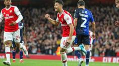 Tottenham senzačně končí, Arsenal nadchnul krásnou kombinací