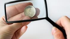 Muž se soudil o jednu korunu, případ se dostal až k Ústavnímu soudu