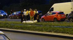 Muž přecházel silnici mimo přechod, střet s autem nepřežil!