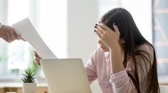 Několik stovek lidí může přijít o práci. Ve kterých krajích je to nejhorší? PŘEHLED