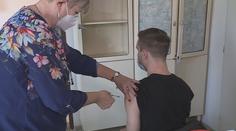 Lidé mají velký zájem o očkování. Do některých obcí už vyjel mobilní tým
