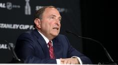 Návrat do arén? Záleží na zdraví lidí, říká Bettman. Přijde NHL o All-Stars?