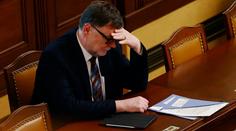 Sny o 100 miliardách z windfall tax se rozplynuly. Stát bude rád za půlku
