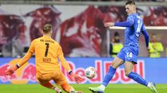 Momenty 15. kola Bundesligy: Překvapivý víkend plný fantastických zákroků