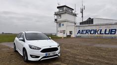 VIDEOTEST: Auto bez pozlátek a zbytečností. A funguje lépe než byste čekali