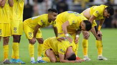 Ronaldo končí sezónu v slzách a bez trofeje. Vystřihl ale krásné nůžky
