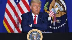 Trump může skončit bez peněz na dlažbě. Německé bance dluží miliardy