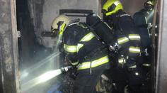 Nedopalek cigarety způsobil požár v nemocnici. Jeden člověk zemřel