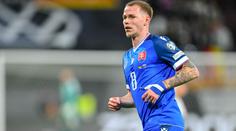 Slovenský fotbalista si prožil peklo. Kvůli válce se schovával doma pod schody
