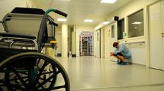 Prudce přibývá respiračních nákaz. Nemocnice už zavádějí první opatření