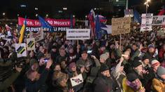 Slovensko na nohou. Desetitisíce lidí demonstrovaly proti vládě