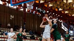 Basketbalistky Ostravy válí dál, narozeninový dárek pro trenérku