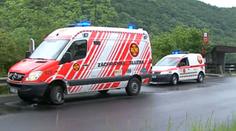 Sanitka k pacientovi NEDOJELA! Sestřelil ji fiat: 5 zraněných