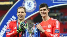 Je Courtois Mourinhův nejlepší brankář? Portugalec argumentoval Čechem