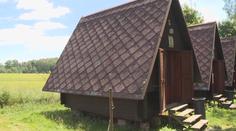 Broďák sice nabízí prosté ubytování, láká ale rodiny s dětmi a rybáře