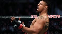 Skandál v UFC: Bojovník mezi koly inhaloval zakázanou látku!