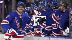 New York Rangers ukončili sérii porážek. Chytil tomu pomohl asistencí