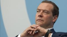 Medveděv vyhrožuje třetí světovou válkou. Poučte se z historie, vzkázal