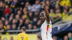 Lukaku hattrickem sestřelil Švédy. Francie rozstřílela Nizozemce