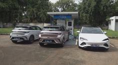 Evropa s Čínou řeší cla na elektromobily. Automobilky jejich zavedení kritizují i vítají