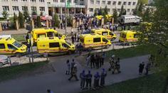 Na škole v ruské Kazani střílel 19letý mladík. Na místě jsou mrtvé děti