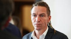 Piráti ve vládě skončí v úterý, říká Bartoš. Fiala je chce nahradit do dvou týdnů