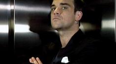 Robbie Williams nepřestává šokovat