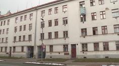 Bezdomovci nedodržují karanténu. V Plzni utekli strážníkům, kteří je hlídali