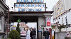 Opilou sestru z Bulovky nevyhodí. Bude ale pouze nakupovat materiál