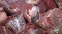 Inspektoři objevili tři roky prošlé maso! V restauraci ho měli 110 kilo
