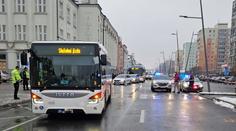 Důchodkyni v Kladně srazil autobus. Řidiči vyšel pozitivní test na pervitin