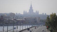Moskvu přikryl smog z lesního požáru. Úřady se bály říct Kremlu o ohni