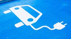 Česko je v elektromobilitě stále na chvostu EU. Hůř jsou na tom jen dvě země