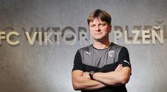 Uhrinův recept: Jak udělat ze špičkového týmu průměrné mužstvo